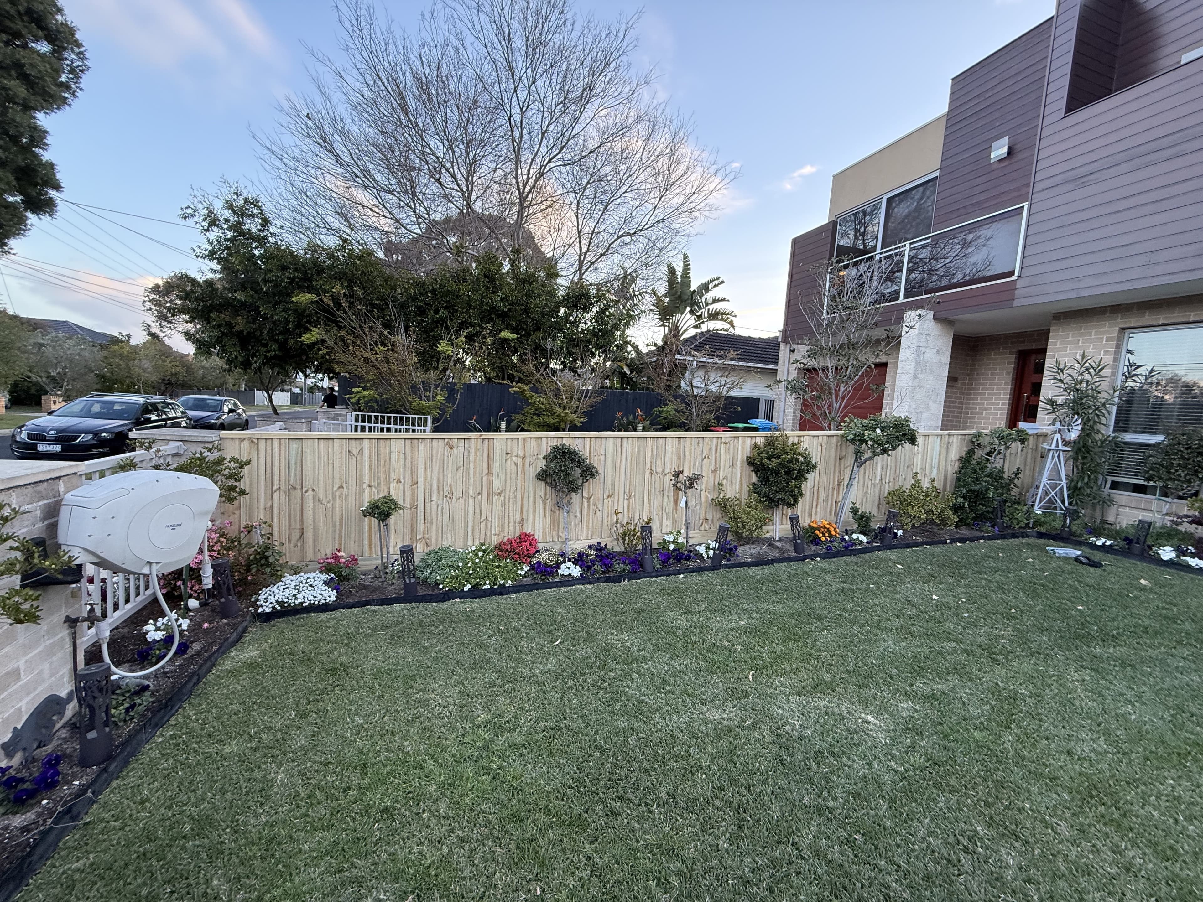 Custom fencing design