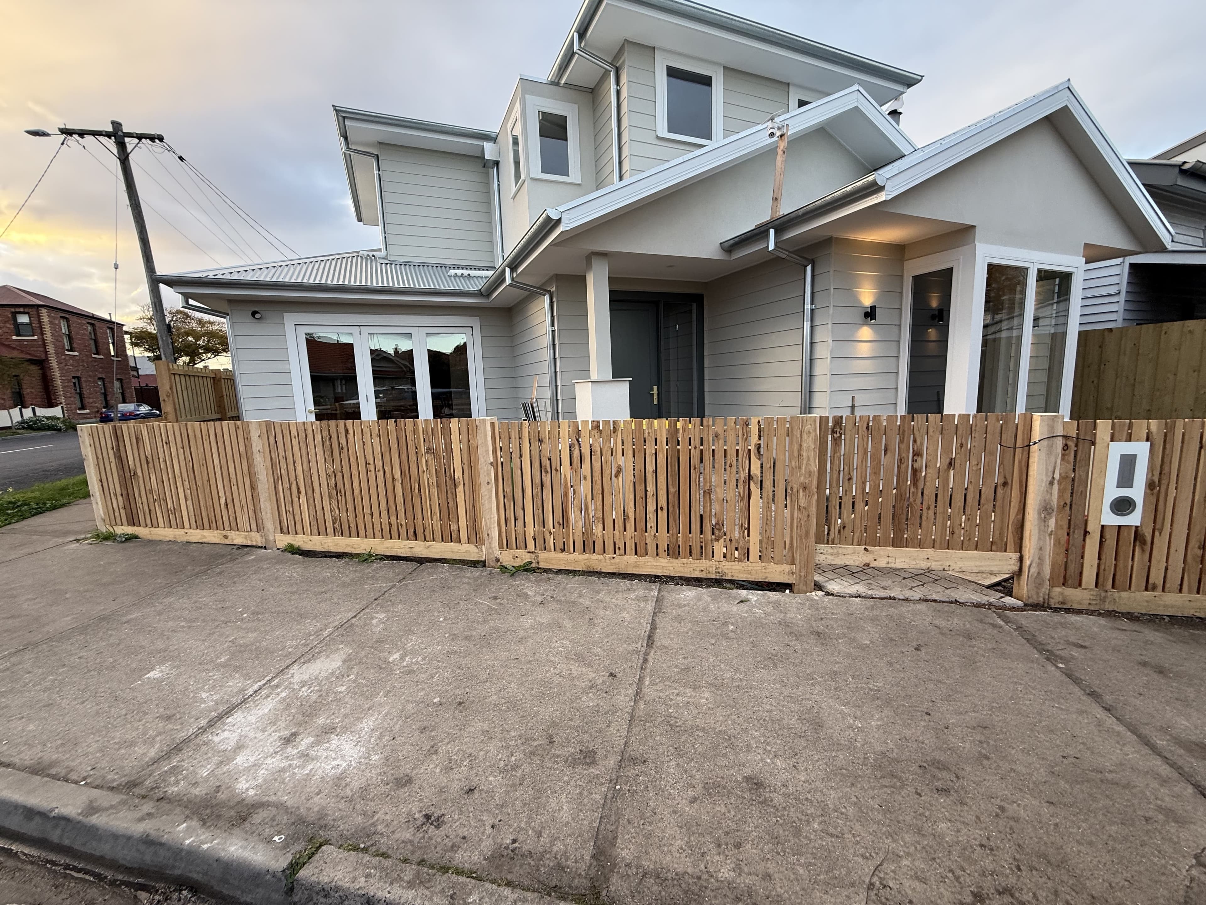 Installed fence project 6